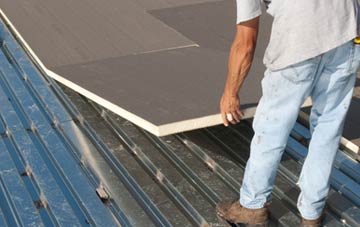 benefits of insulating Cladach A Bhaile Shear flat roofing